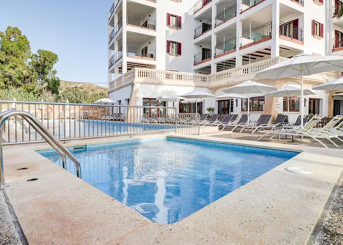 Otel Hoposa Uyal 4 Sup 4*