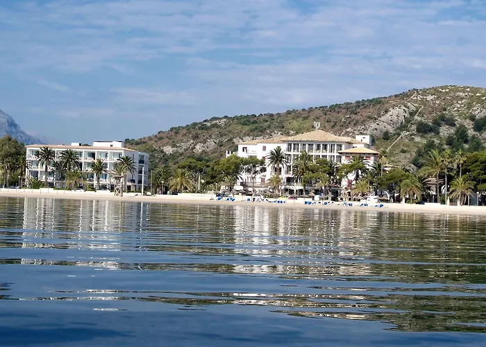 Hoposa Uyal 4 Sup Otel 4*