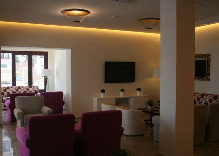 Hoposa Uyal 4 Sup Otel