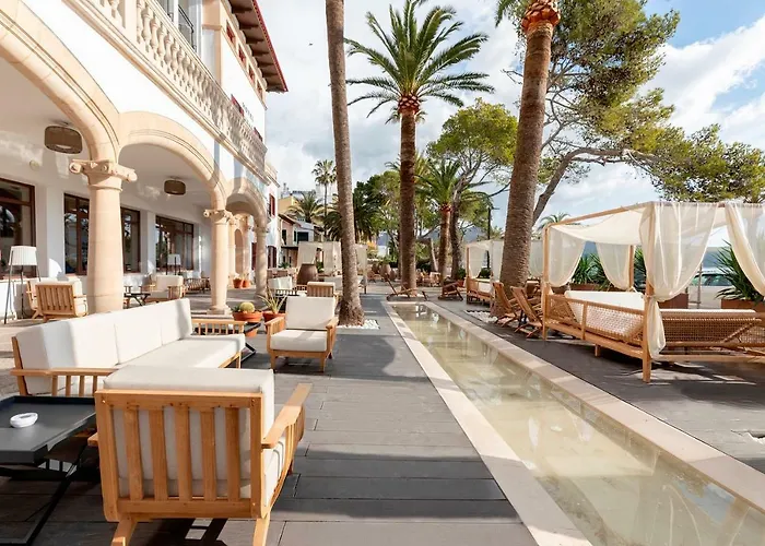 Hoposa Uyal 4 Sup Otel 4*