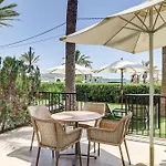 Hoposa Uyal 4 Sup Hotel