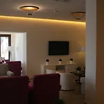 Hoposa Uyal 4 Sup Hotel