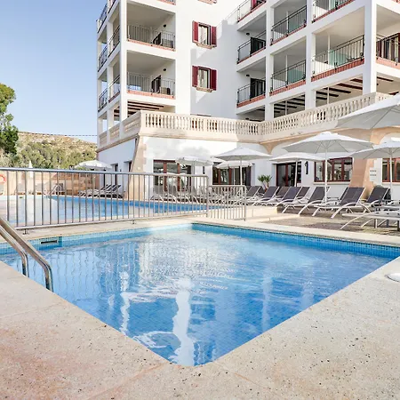 Hotell Hoposa Uyal 4*