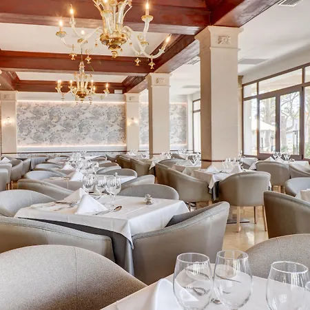 Hoposa Uyal Hotel 4*