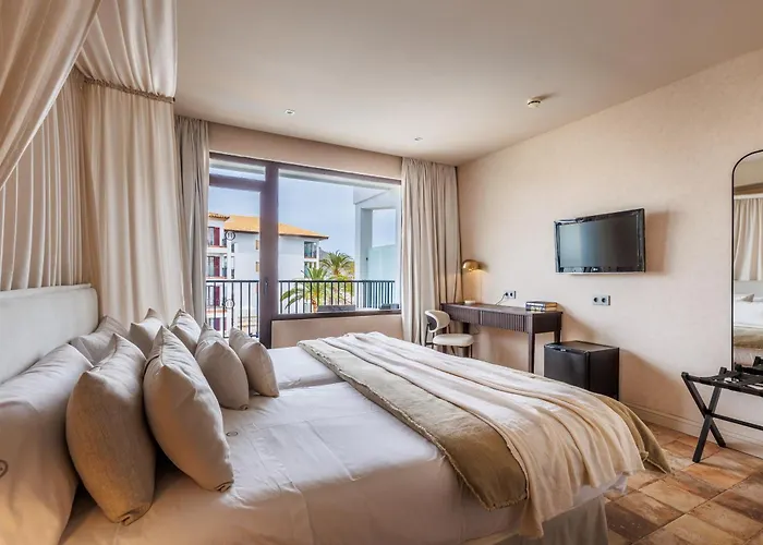 Hoposa Uyal 4 Sup Port de Pollença