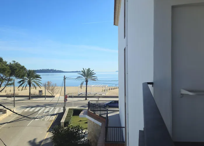 Hoposa Uyal 4 Sup Otel