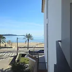 Hoposa Uyal 4 Sup Hotel