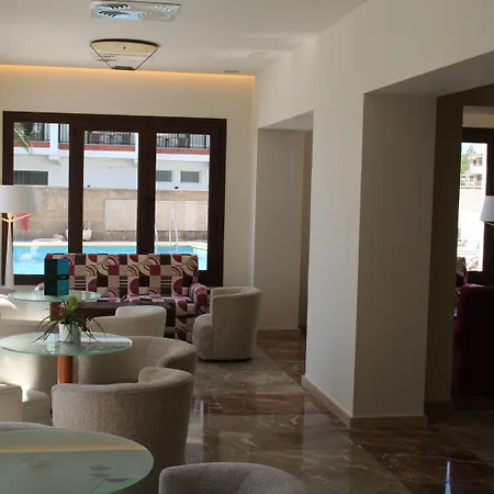 Hoposa Uyal 4 Sup Hotel