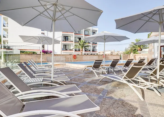 Hoposa Uyal 4 Sup Порт-де-Польєнса