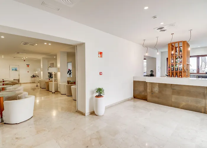 Готель Hoposa Uyal 4 Sup Порт-де-Польєнса