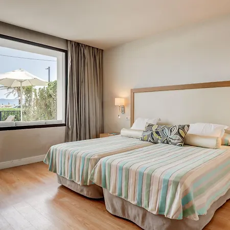 Hoposa Uyal ポルト・ダ・ポリェンサ