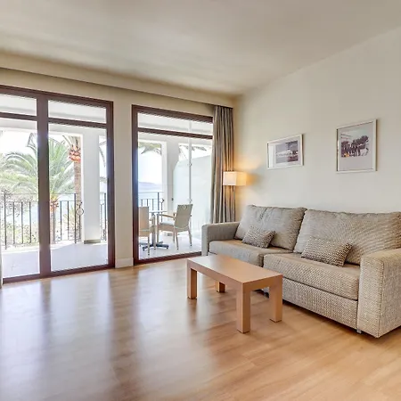 Hoposa Uyal ポルト・ダ・ポリェンサ